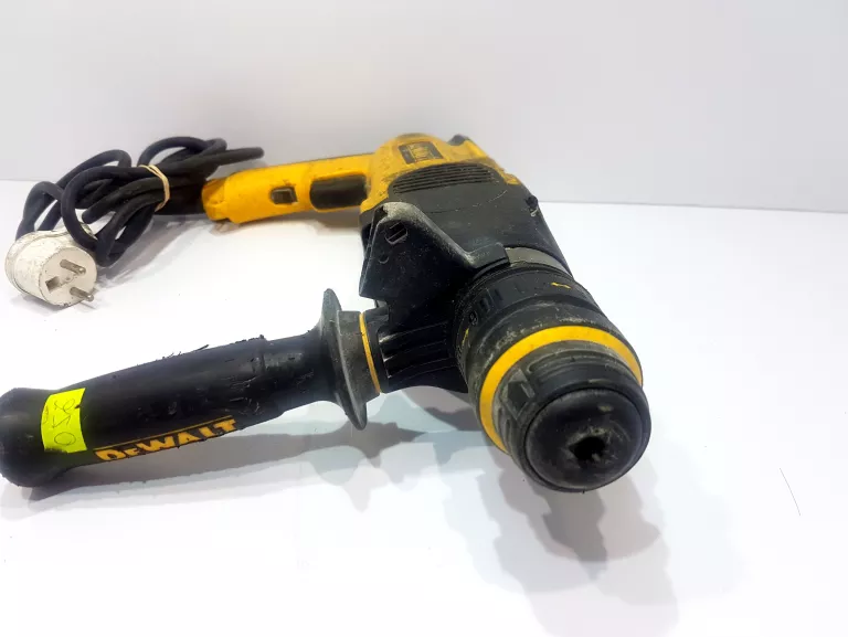MŁOTOWIERTARKA DEWALT D25124