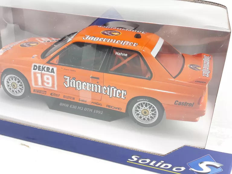 BMW E30 JAGERMEISTER 1:18 SOLIDO S