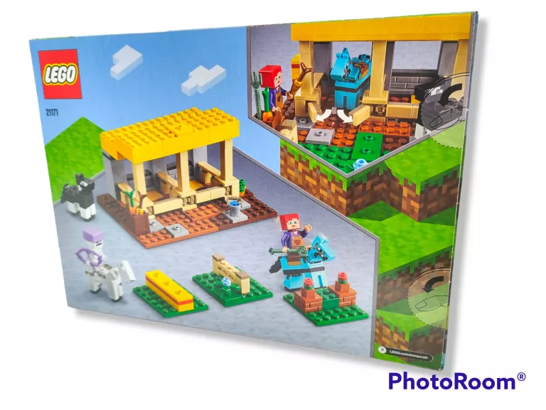 lego-minecraft-stajnia-21171-stan-powystawowy
