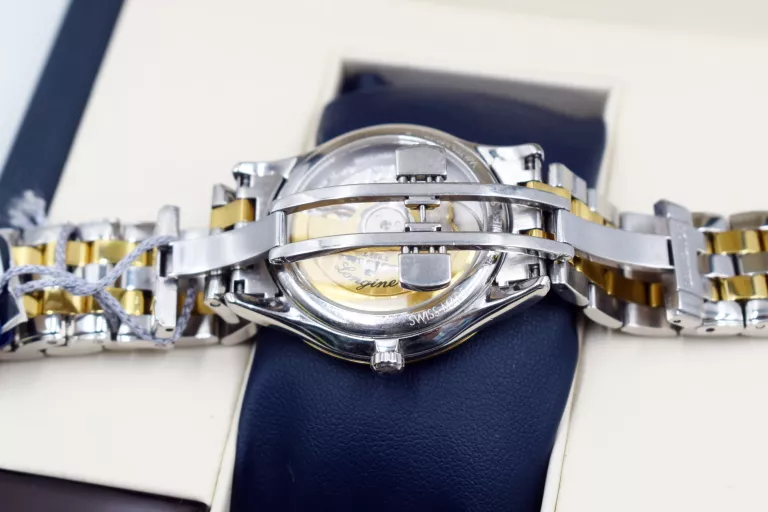 longines-flagship-18k-automatic-l47743577-model-flagship