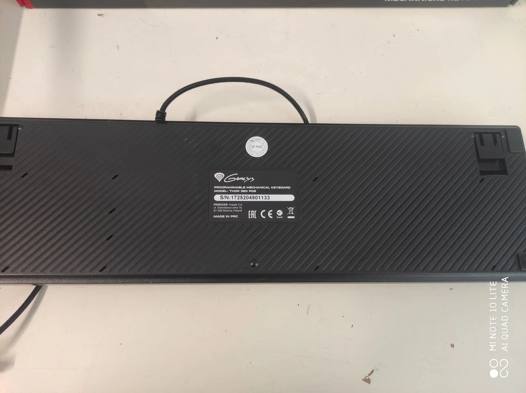 klawiatura-genesis-thor-380-rgb-komplet-interfejs-usb