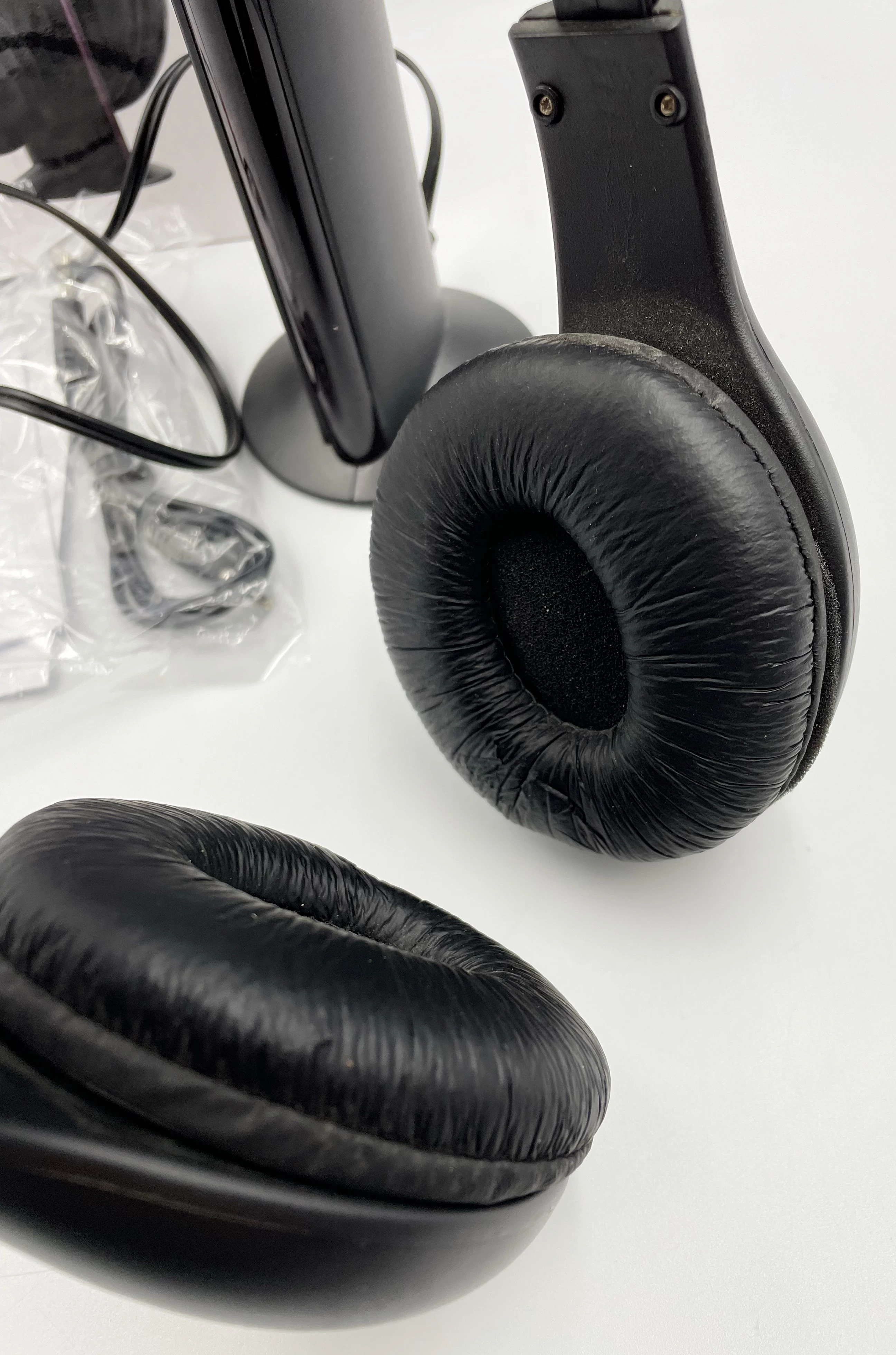 sluchawki-bezprzewodowe-manta-freedom-mm65-kolor-dominujacy-czarny