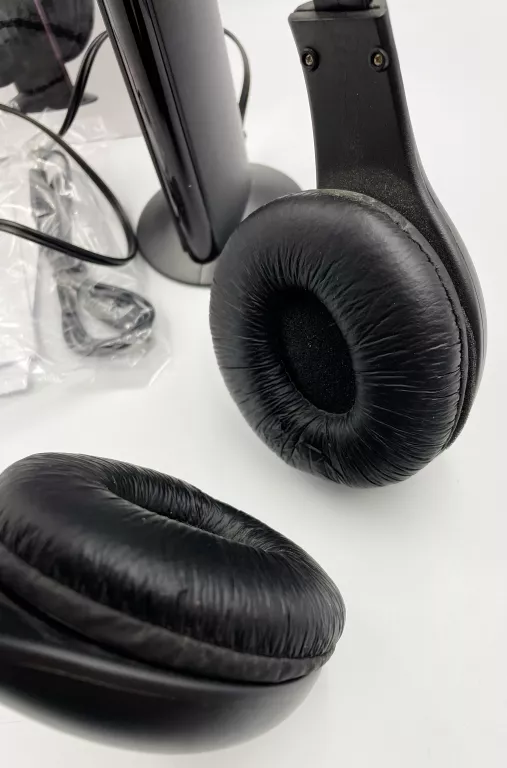 sluchawki-bezprzewodowe-manta-freedom-mm65-kolor-dominujacy-czarny