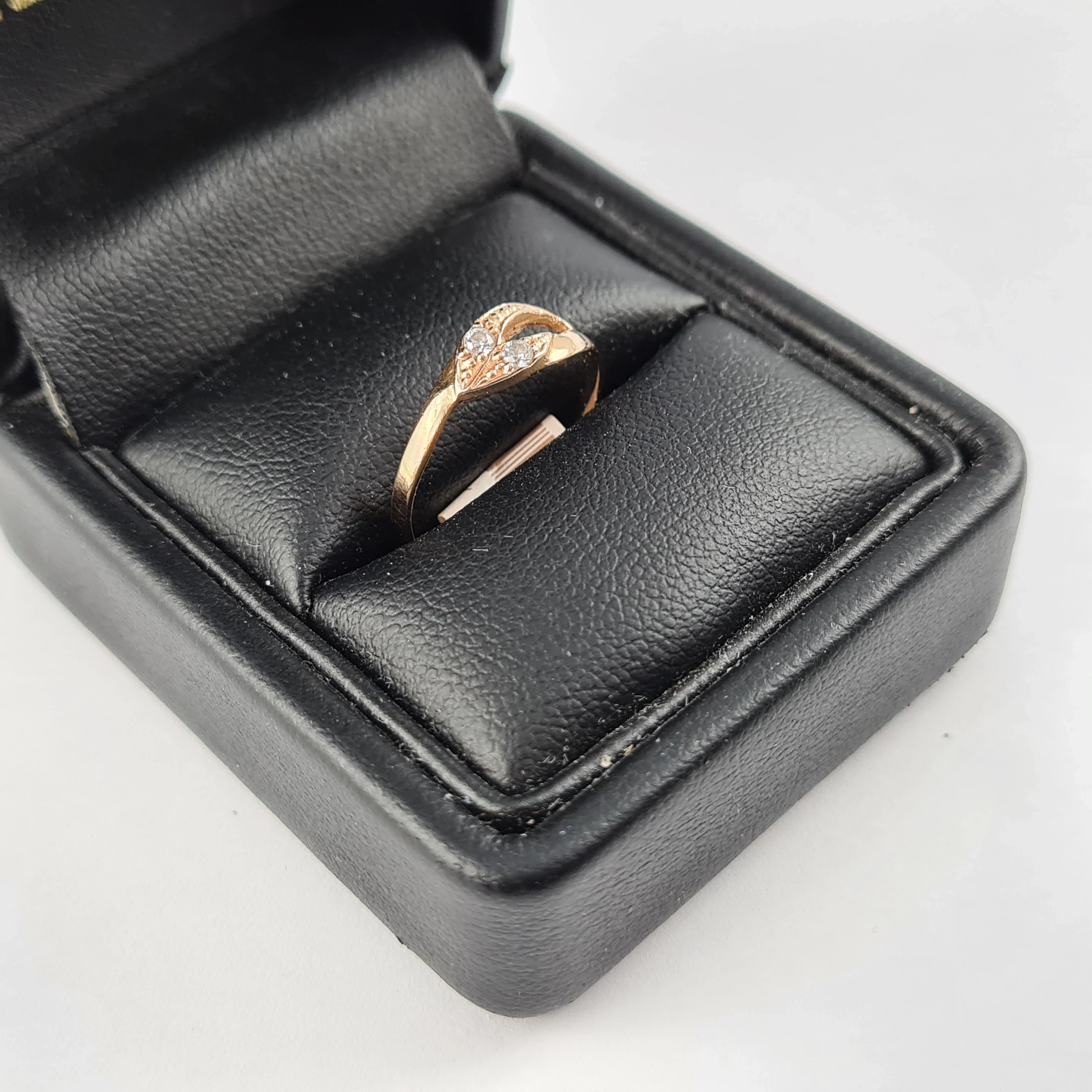 zloty-pierscionek-585-kamien-cyrkonia