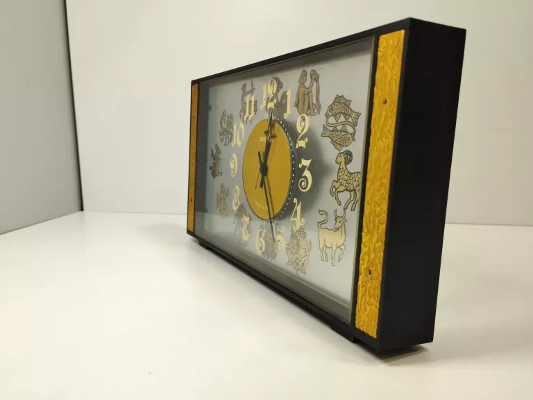 stary-zegar-kominkowy-molnija-znaki-zodiaku-ccc-marka-inna-marka