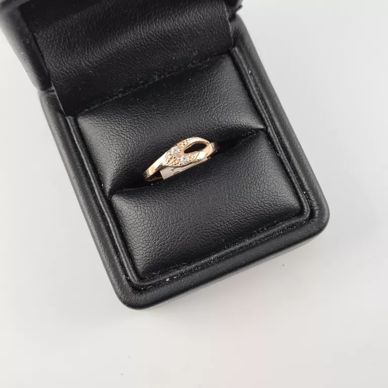 zloty-pierscionek-585-rodzaj-wyrob-jubilerski