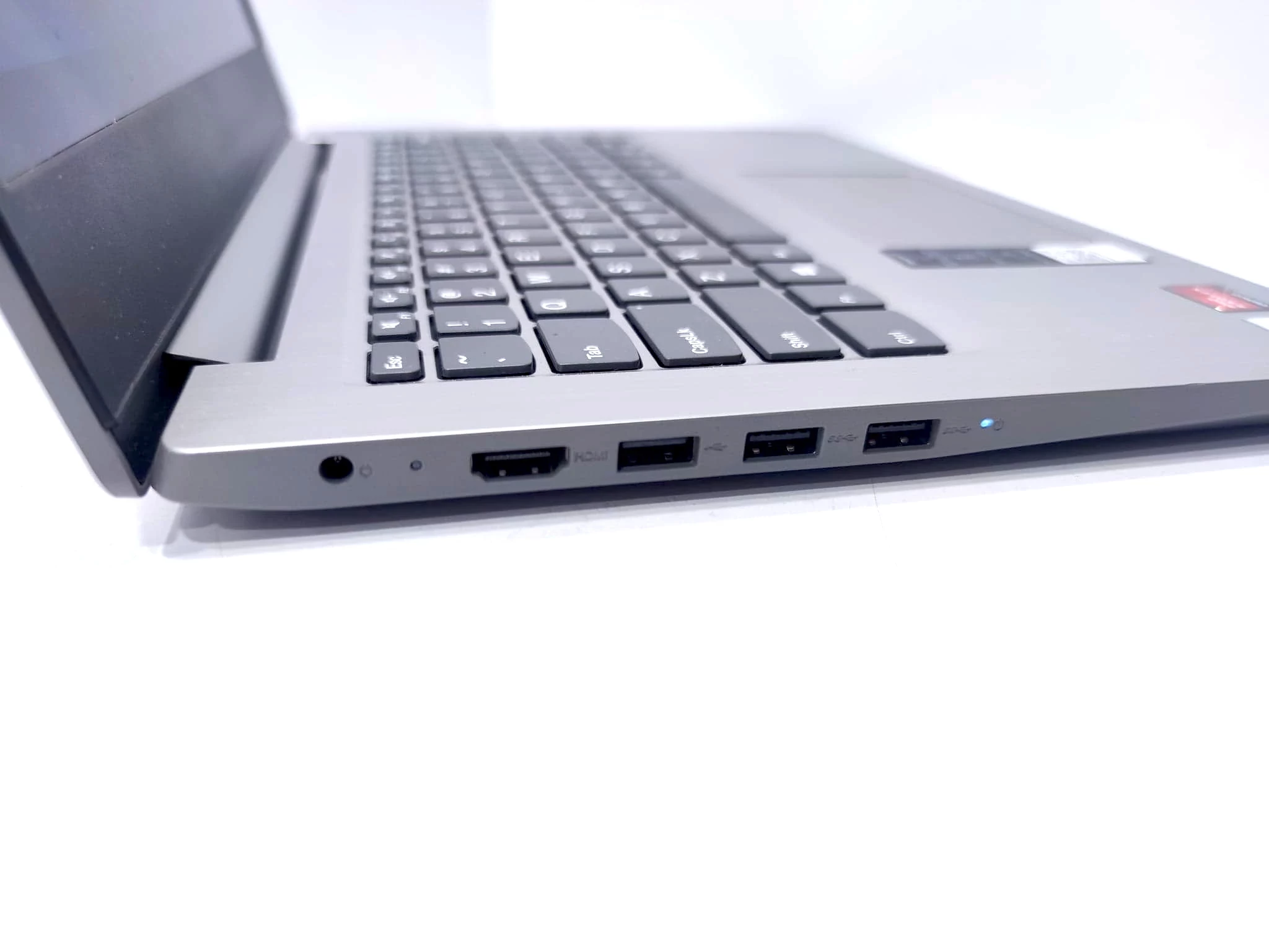 laptop-lenovo-ideapad-3-14ada05-4256-amd-athlon-kod-producenta-81w0005xpb