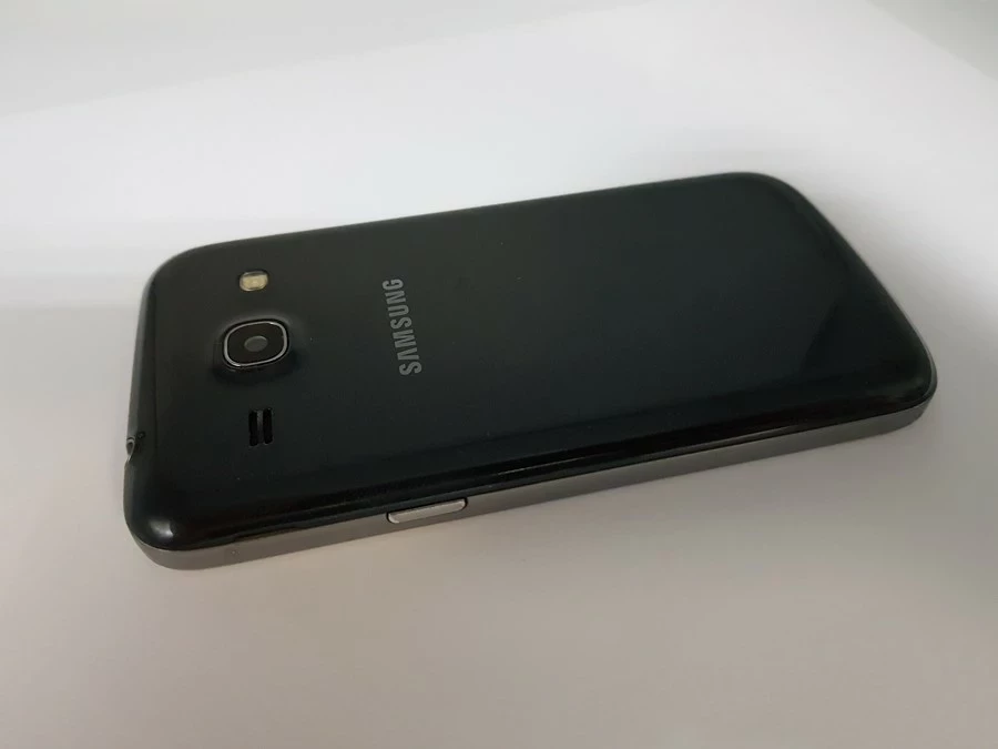 telefon-samsung-galaxy-core-plus-system-operacyjny-android