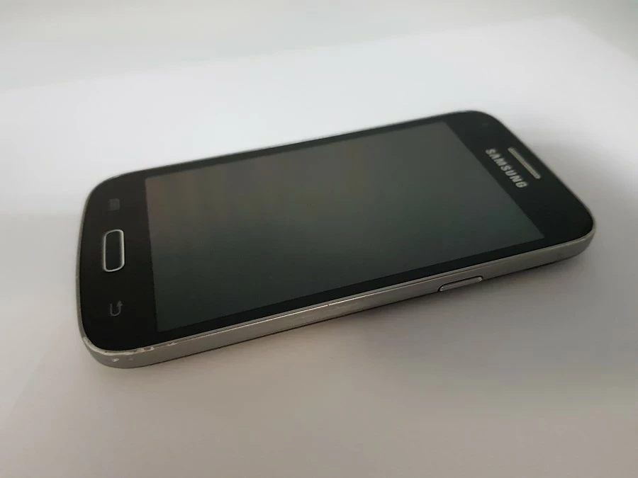 telefon-samsung-galaxy-core-plus-typ-smartfon