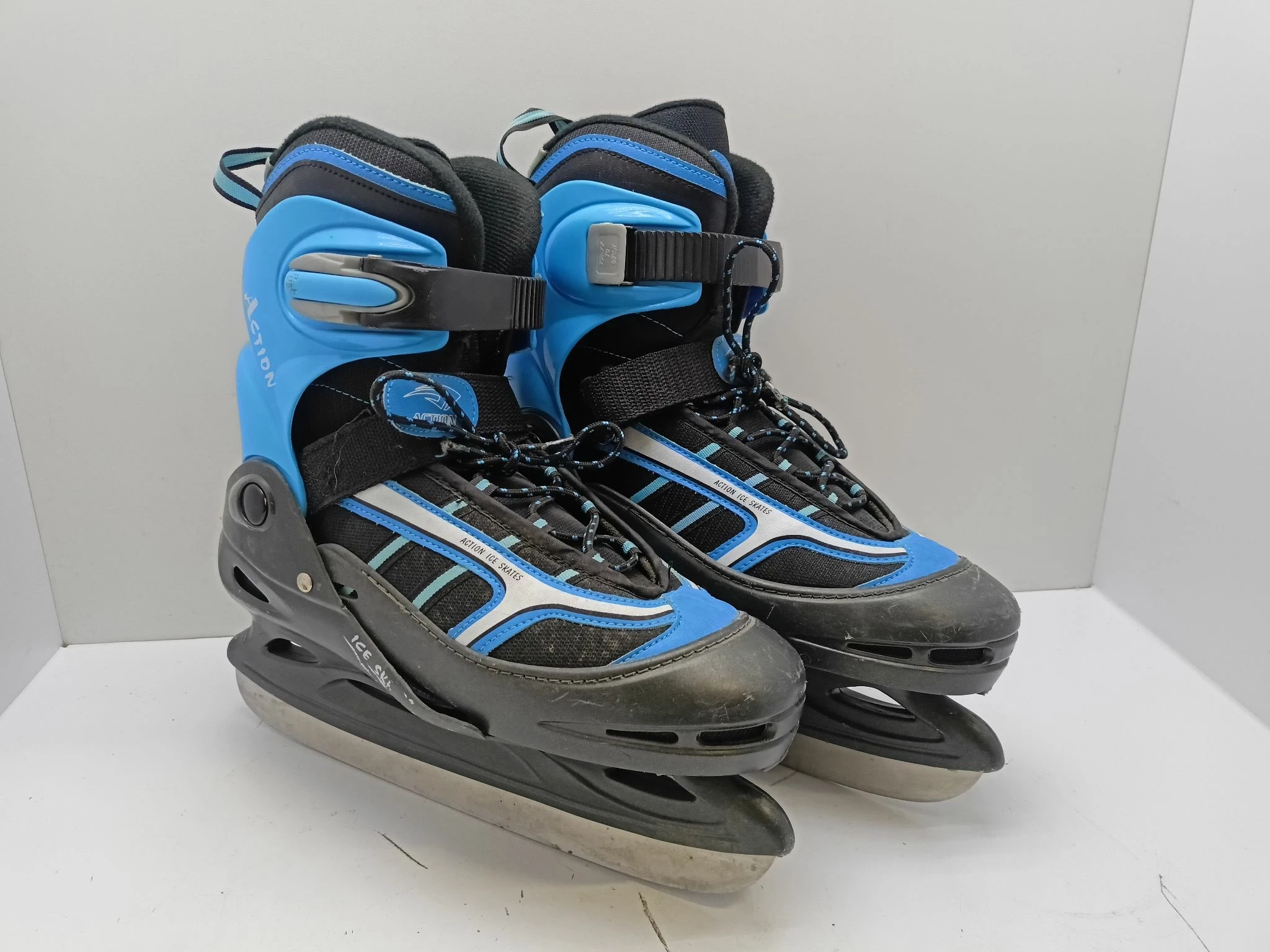 lyzwy-action-ice-skates-niebiesko-czarne-czarnieckiego-57-ostroda