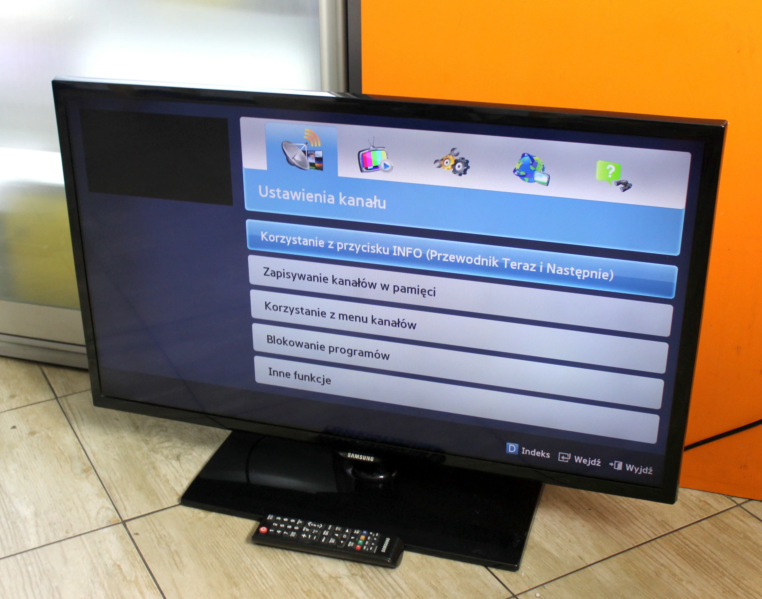 telewizor-samsung-ue32f5000aw-stan-uzywany