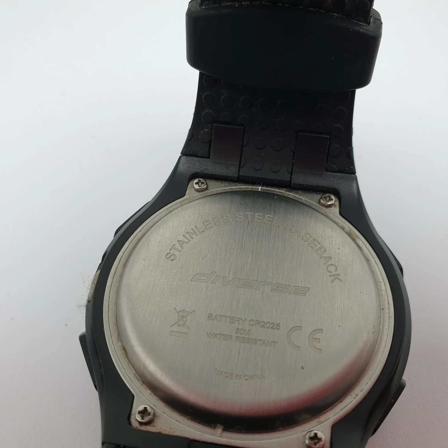 zegarek-diverse-cr2025-rodzaj-cyfrowe