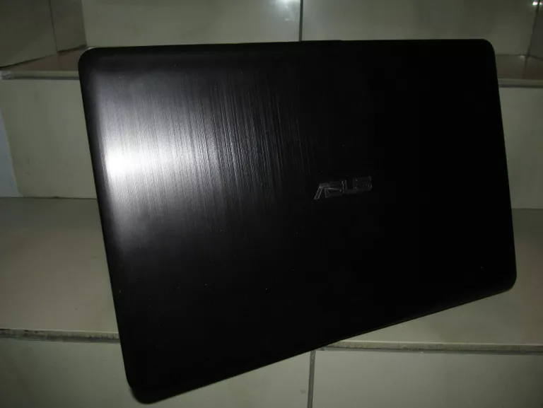 LAPTOP ASUS A540S 4GB / 1TB