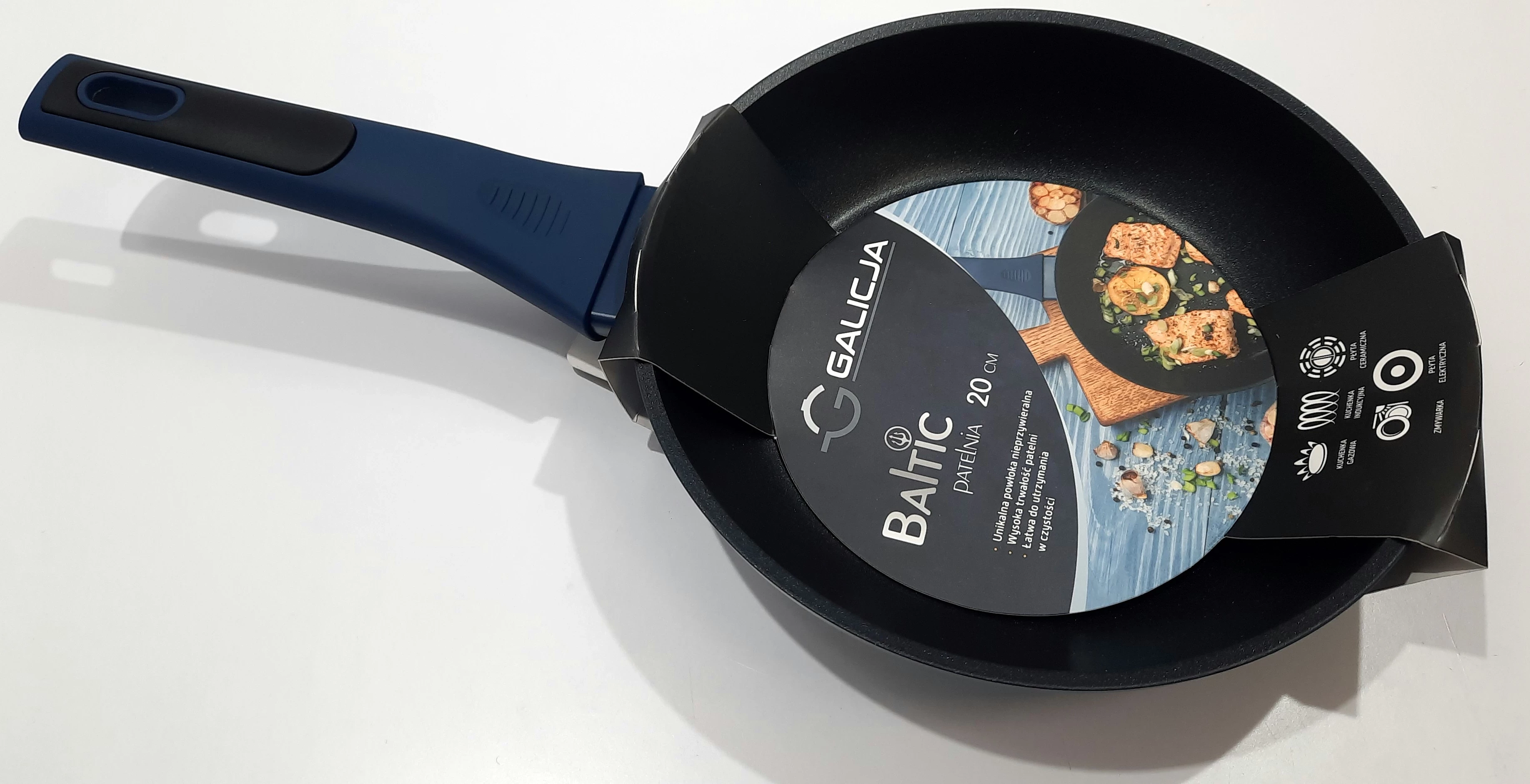 patelnia-tradycyjna-galicja-baltic-20-cm-non-stic-marka-galicja