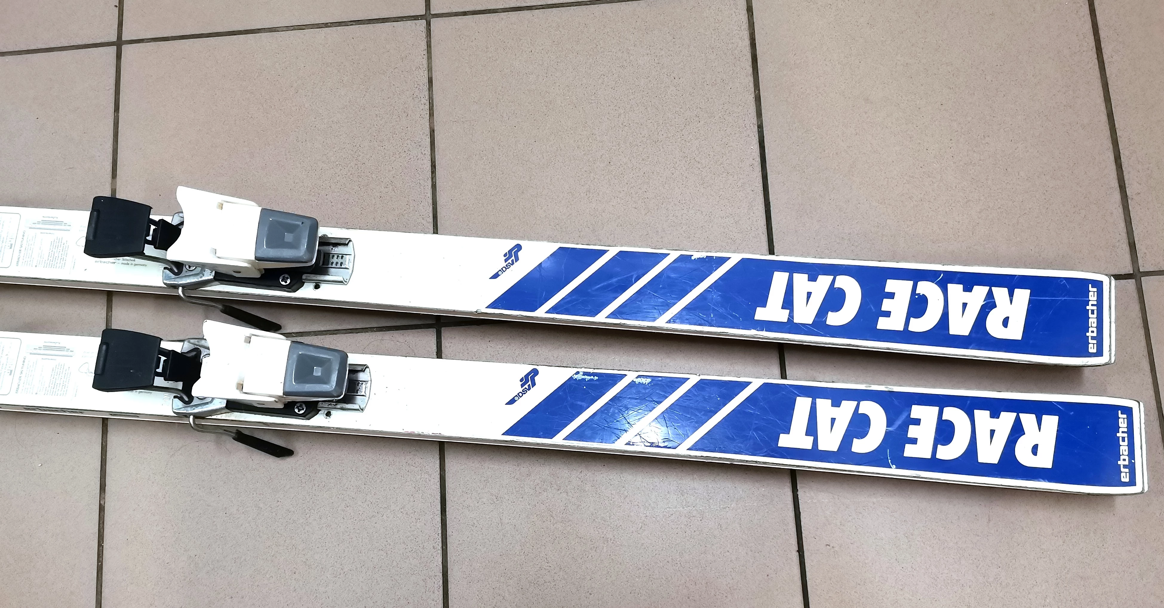 narty-race-cat-salomon-erbacher-multi-buty-armii-krajowej-1a-goldap