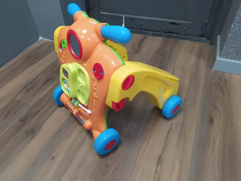 smiki-chodzik-pchacz-jezdzik-interaktywny-2-w1-kolor-fioletowy