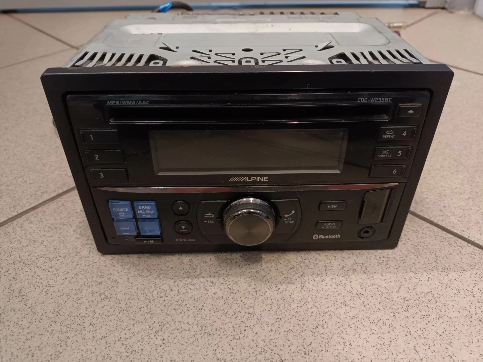 radioodtwarzacz-cd-mp3-alpine-2-din-cde-w235bt-glowackiego-31-brzesko