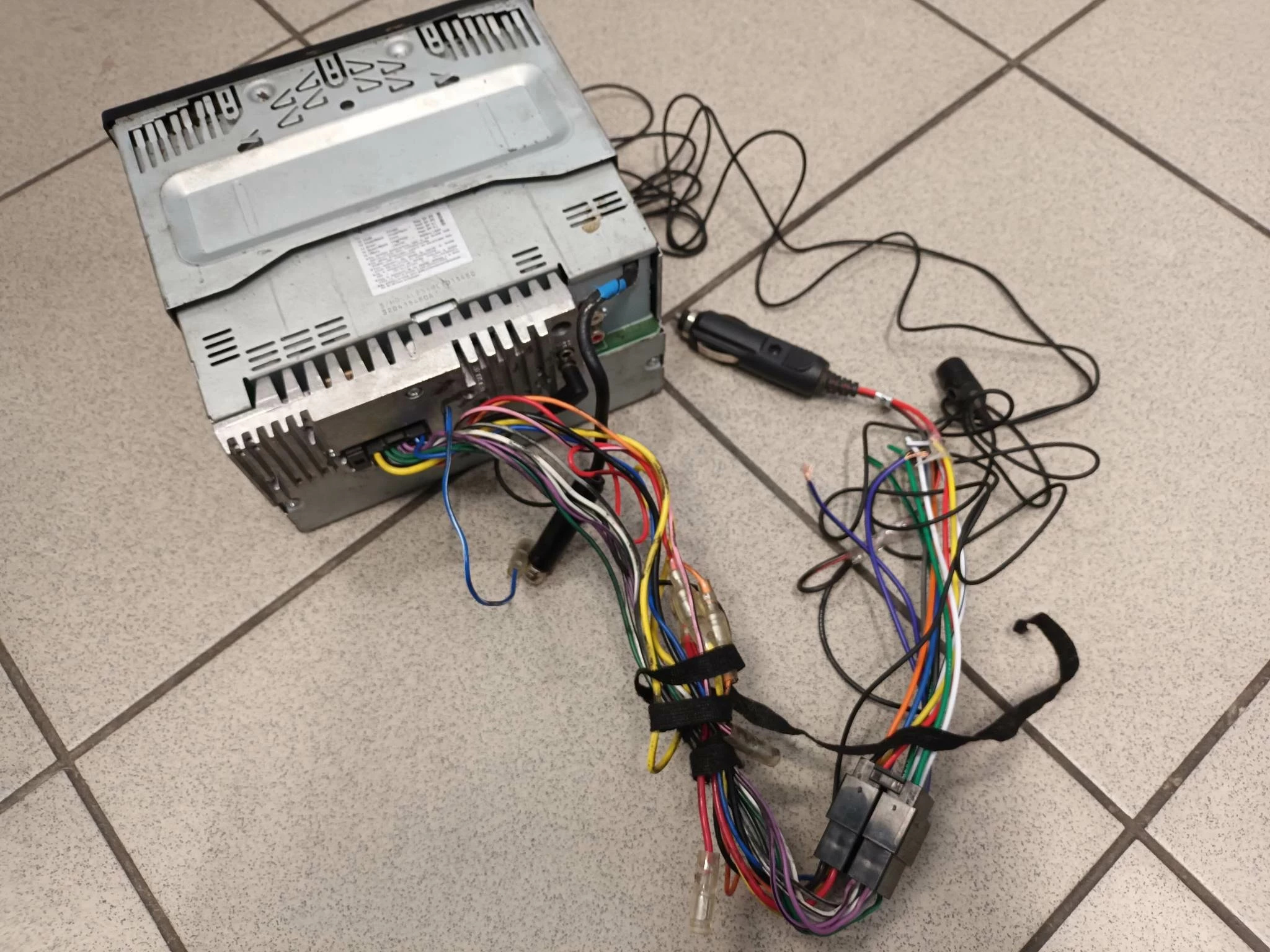 radioodtwarzacz-cd-mp3-alpine-2-din-cde-w235bt-rodzaj-akcesoryjny