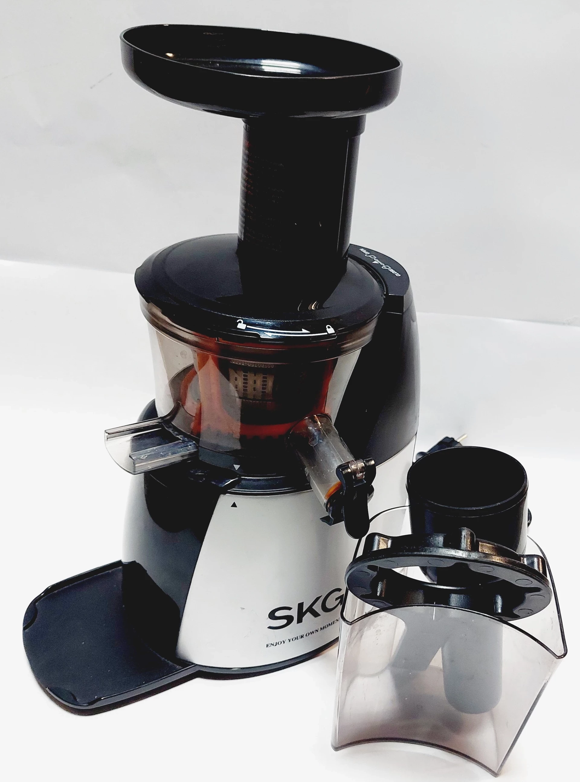 wyciskarka-skg-2059-zestaw-rodzaj-pionowa