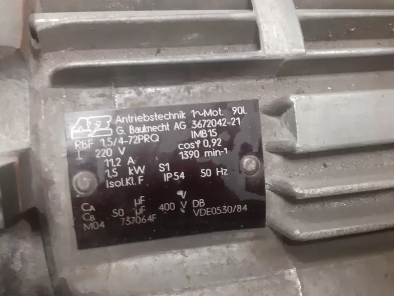 KOMPRESOR MAHLE MKK 302 1,5KW 10BAR 40L 310L/MIN