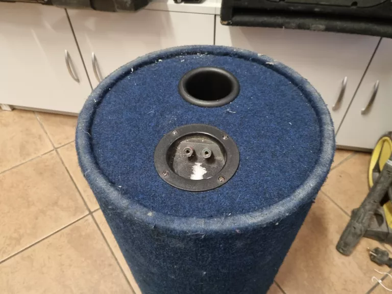 subwoofer-samochodowy-jensen-galaxy-3000-stan-uzywany