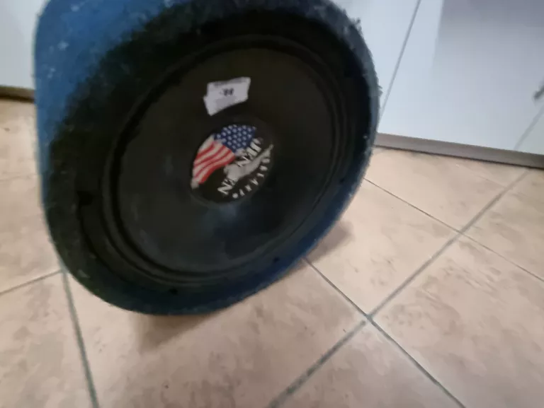 subwoofer-samochodowy-jensen-galaxy-3000-marka-magnat