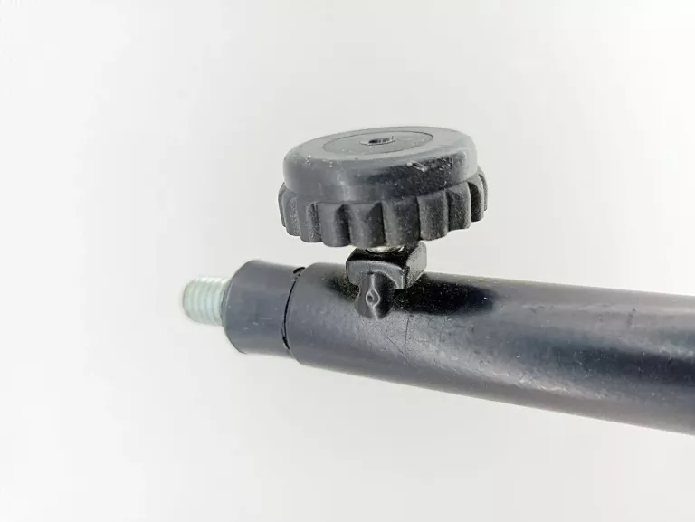 statyw-do-mikrofonu-studyjny-z-przeciwwaga-m-17-marka-akmuz