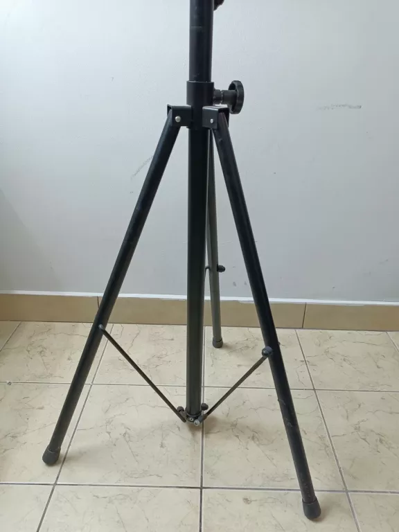 statyw-do-mikrofonu-studyjny-z-przeciwwaga-m-17-rodzaj-statyw-podlogowy-z-ramieniem