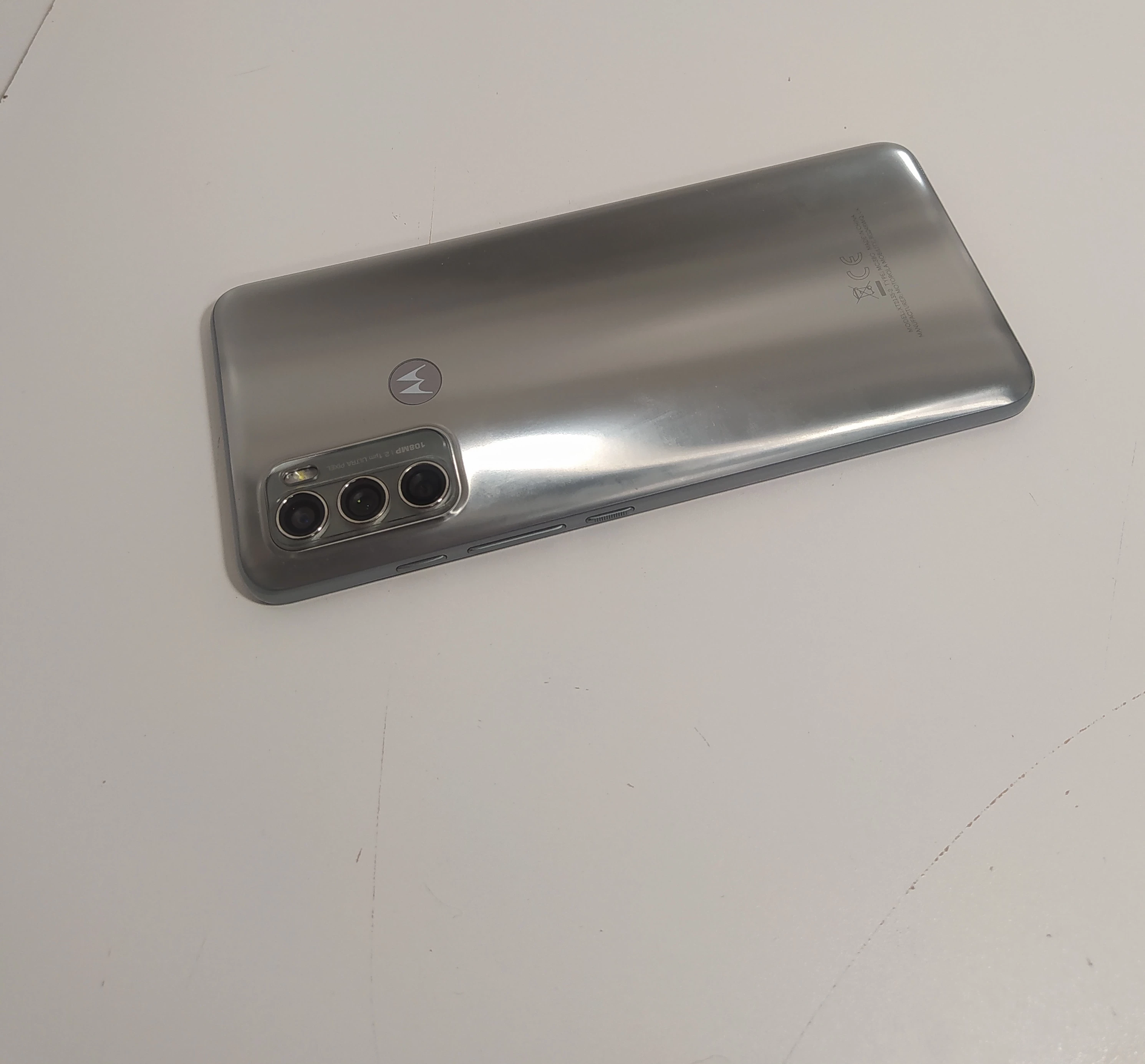 smartfon-motorola-moto-g60-6128gb-dual-sim-kolor-srebrny