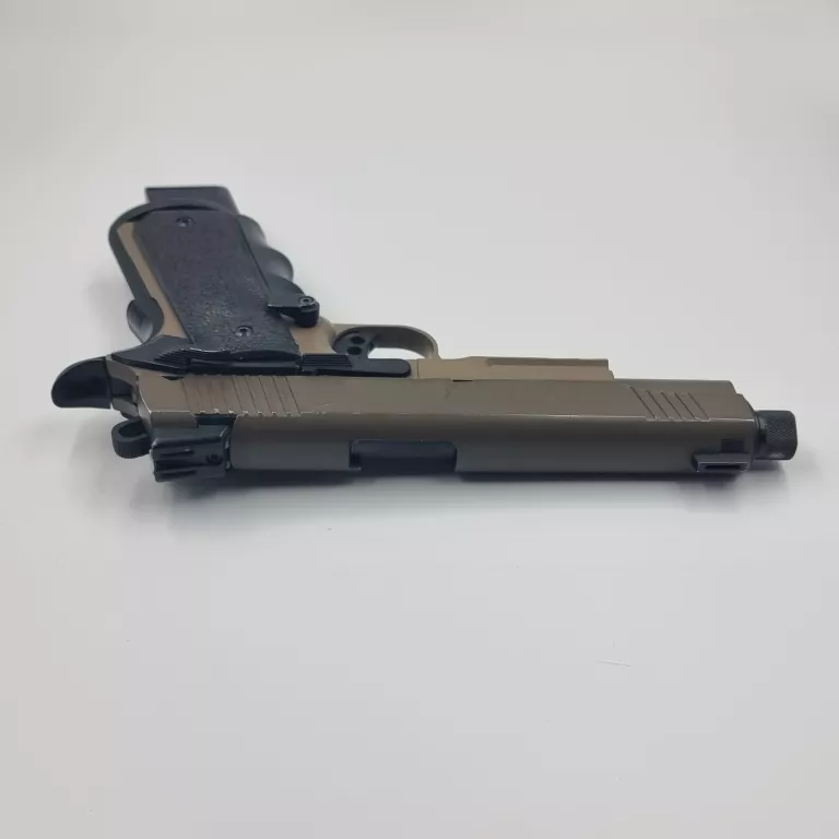 pistolet-wiatrowka-army-r32-sandstorm-stan-uzywany