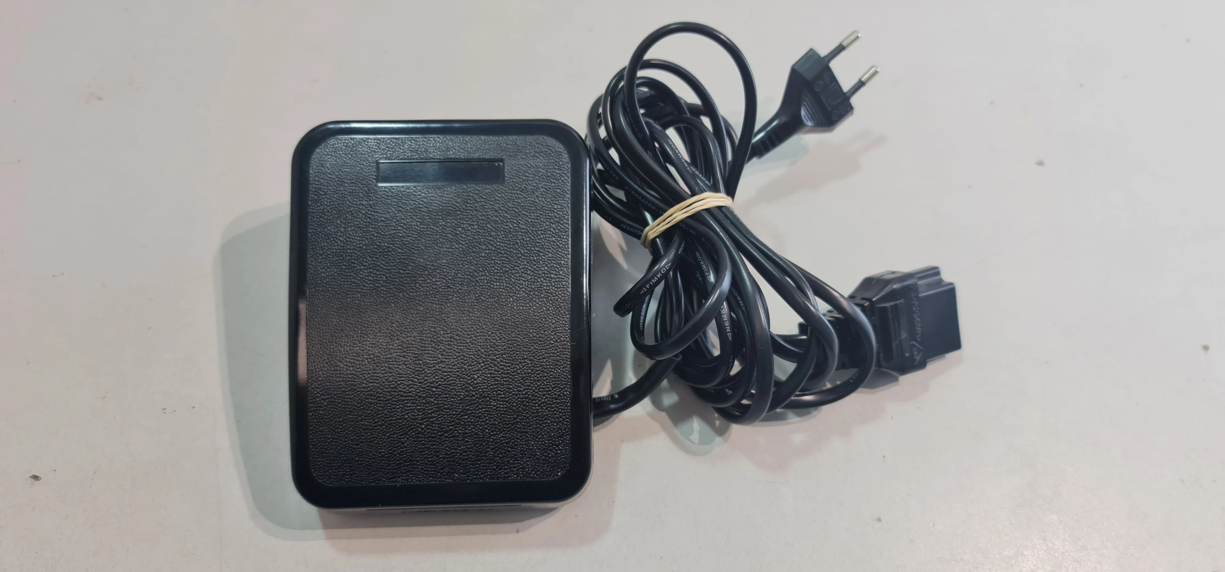 maszyna-do-szycia-overlock-pfaff-hobbylock-756-stan-uzywany