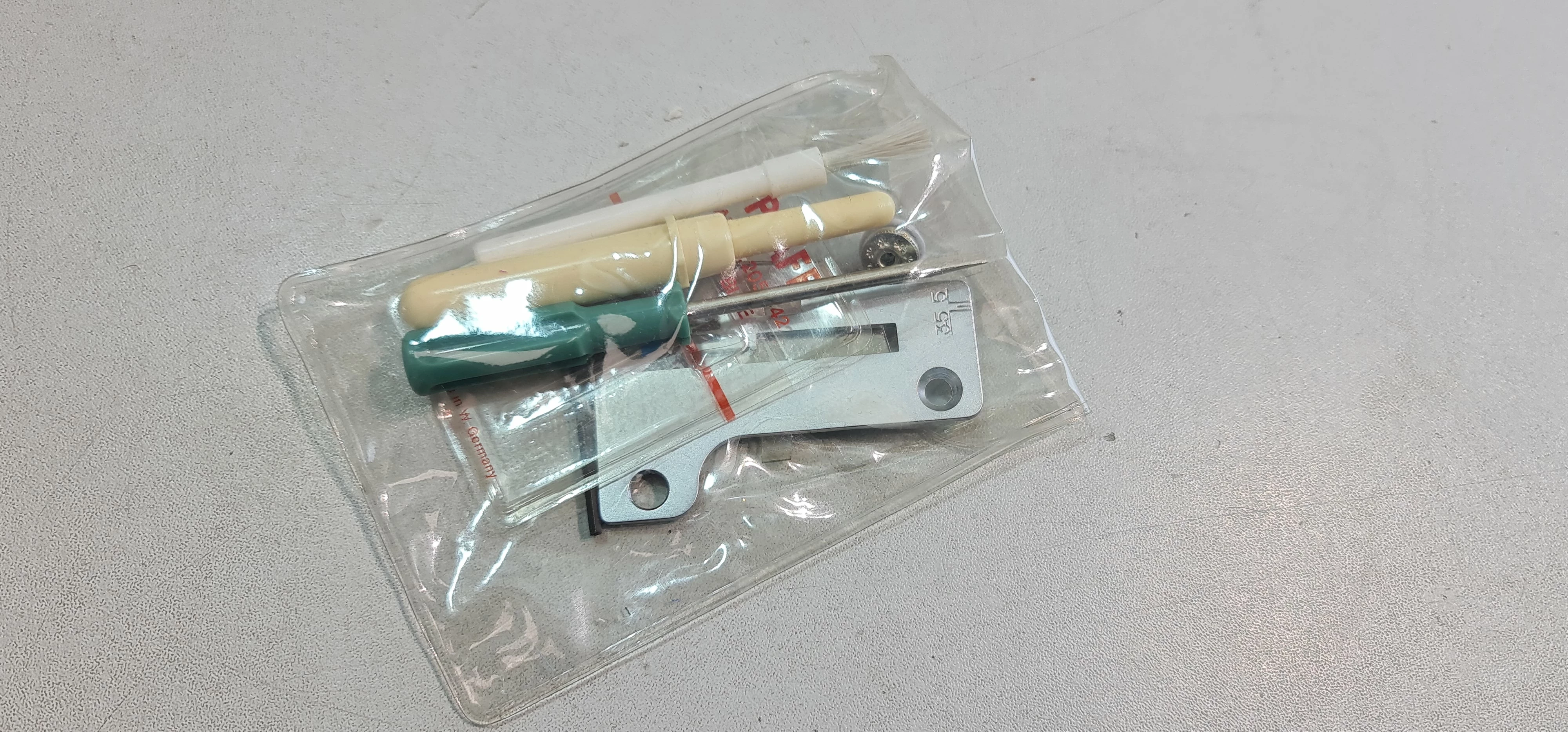 maszyna-do-szycia-overlock-pfaff-hobbylock-756-plac-krakowski-3-zabrze-sj