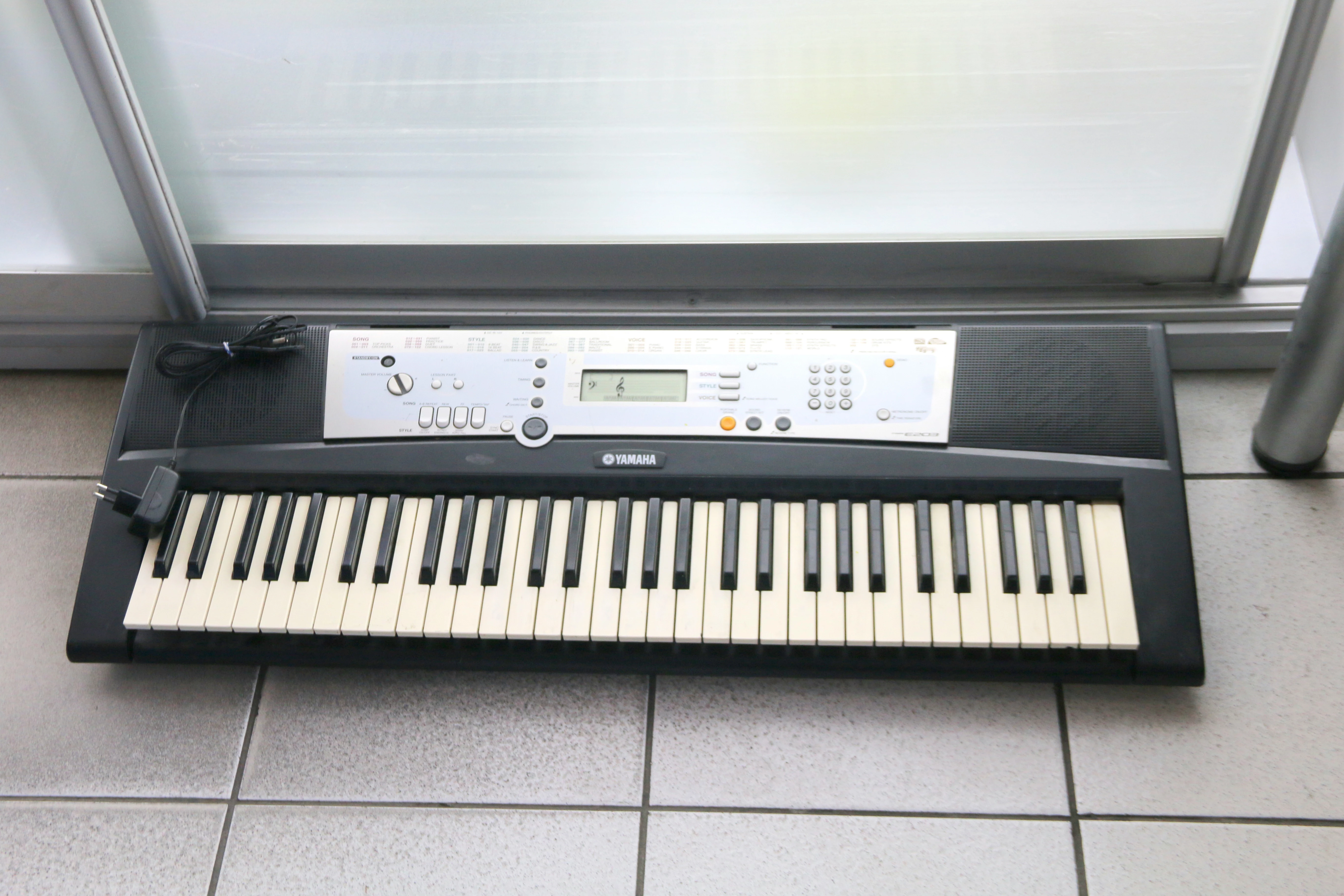 keyboard-yamaha-psr-e203-okopowa-7a-warszawa