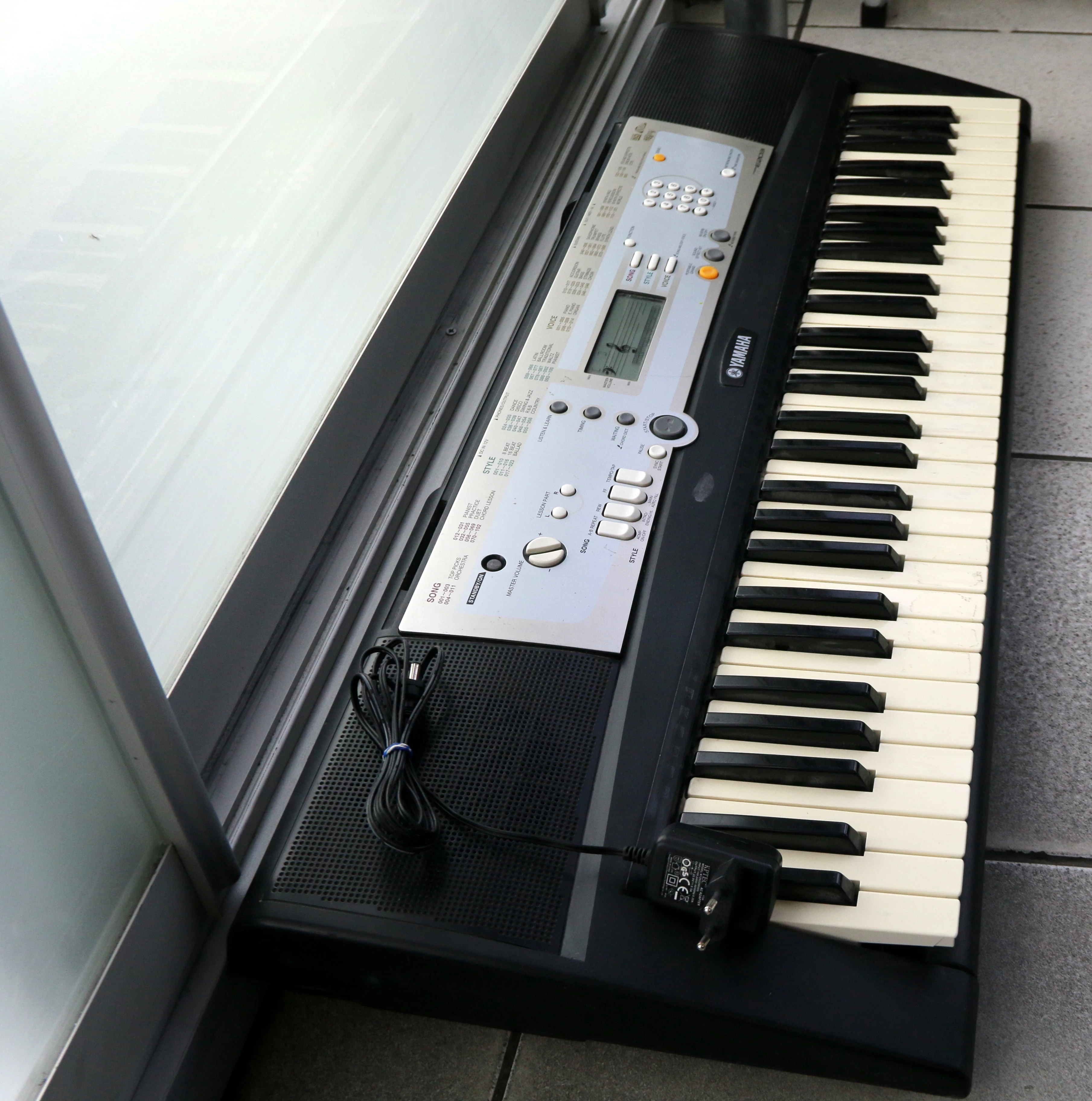 keyboard-yamaha-psr-e203-marka-yamaha