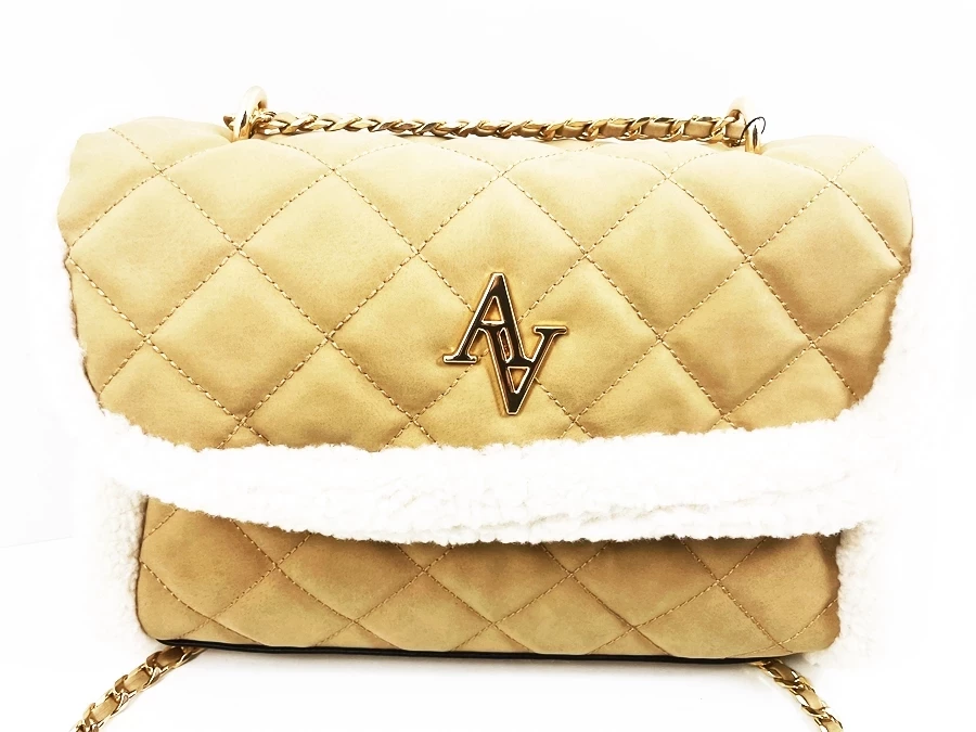 torebka-pikowana-jasna-aa-new-yoker-marka-new-yorker