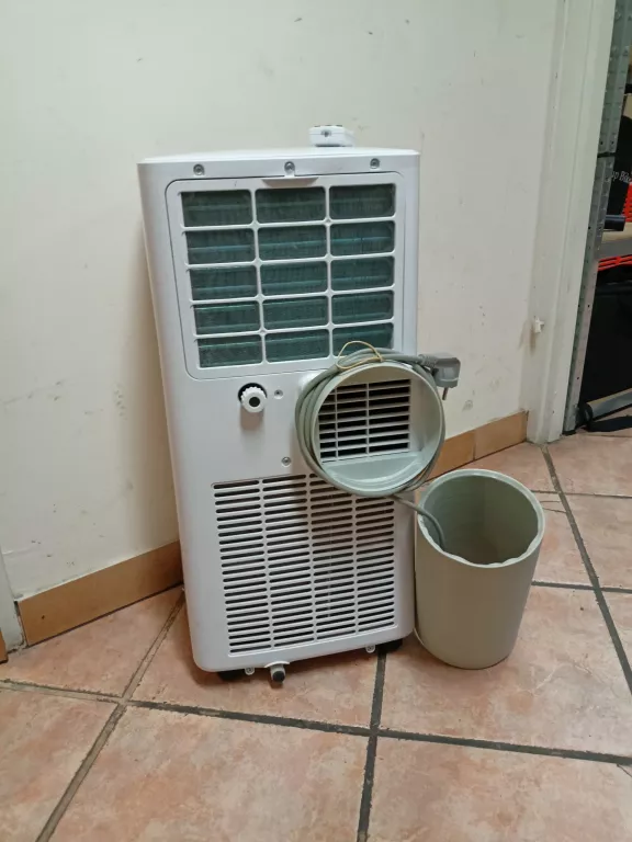 klimatyzator-adler-ad7909-sterowanie-manualne