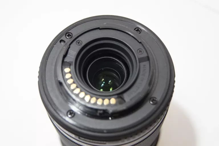 APARAT OLYMPUS OM-D E-M10 II TRAVELLER KIT KOMPLE