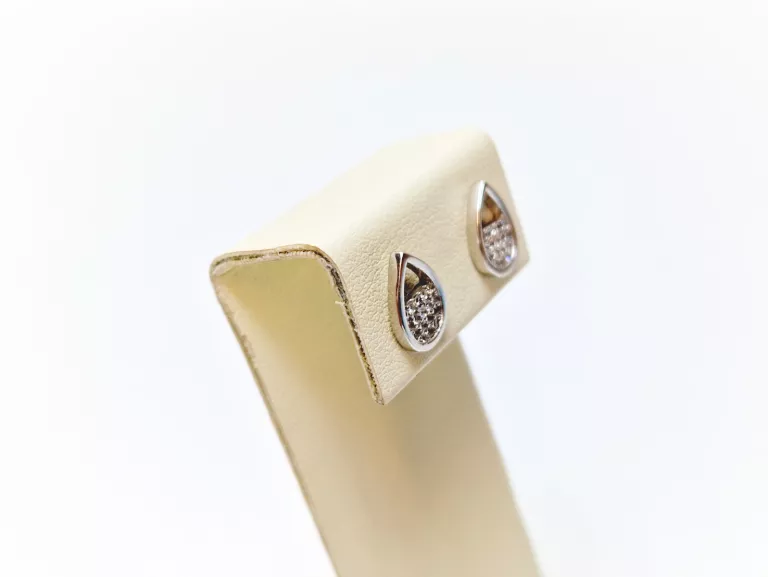 srebrne-sliczne-kolczyki-z-cyrkoniami-925-148g-rodzaj-klasyczne