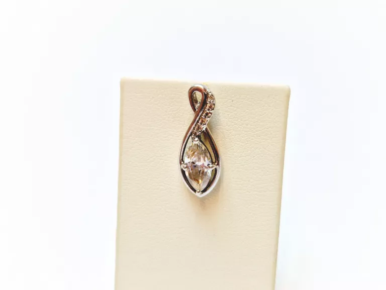 SREBRNA ZAWIESZKA Z OCZKIEM [925, 1,51G, 2CM]