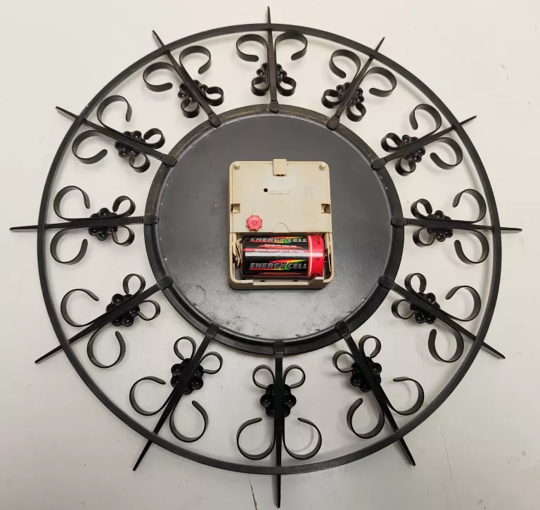 metalowy-zegar-weimar-quartz-made-in-gdr-marka-inna-marka