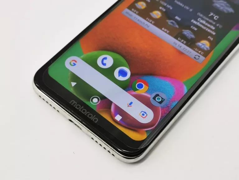 MOTOROLA ONE XT1941-4 64GB/4GB