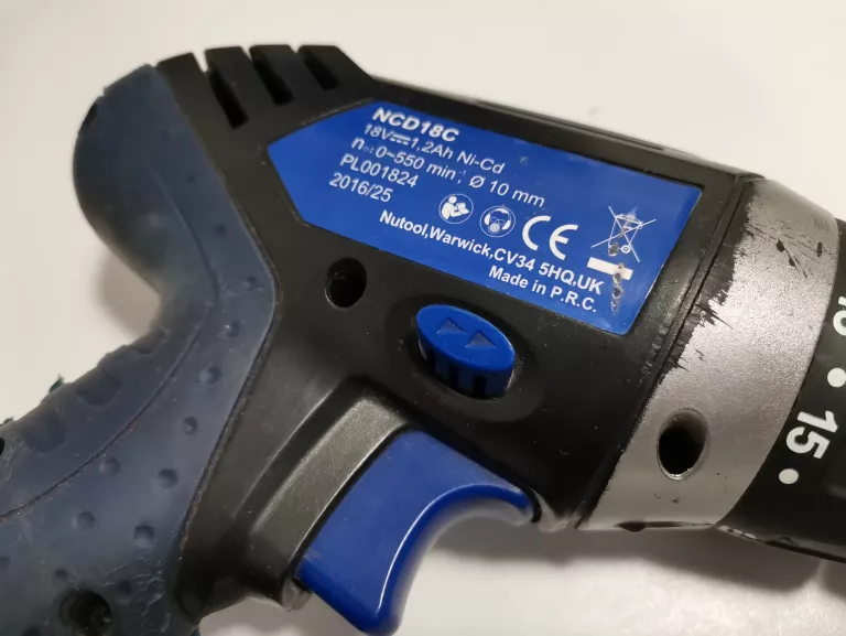 wkretarka-nutool-ncd18c-zasilanie-akumulatorowe