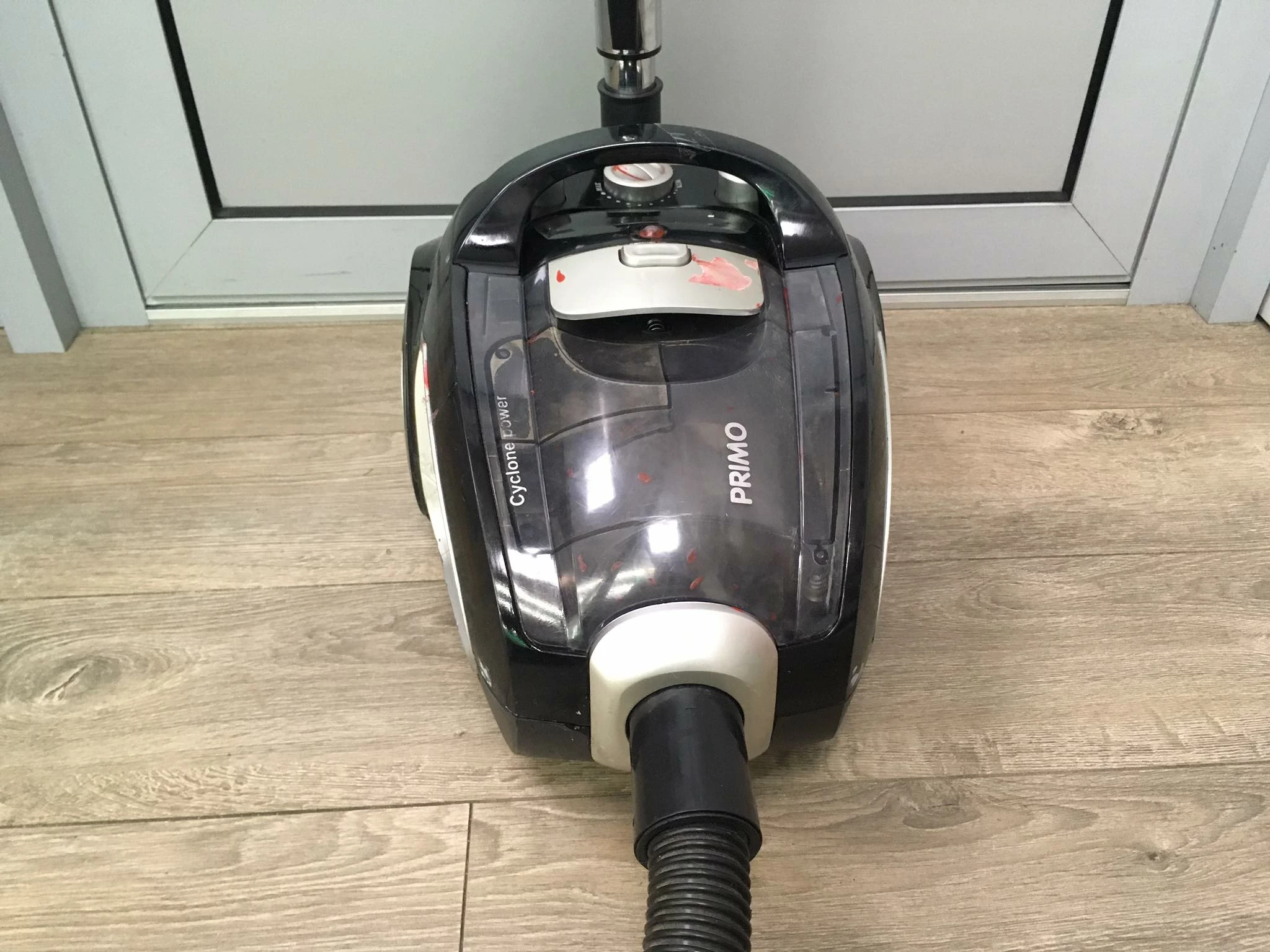 odkurzacz-bezworkowy-primo-cyclone-power-vc9-pla-stan-uzywany