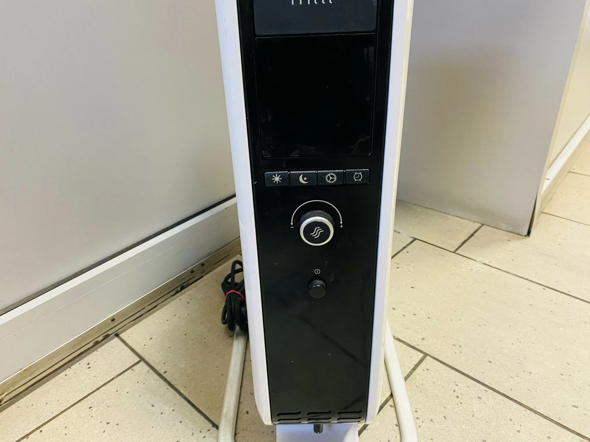 grzejnik-elektryczny-olejowy-mill-kolor-dominujacy-bialy