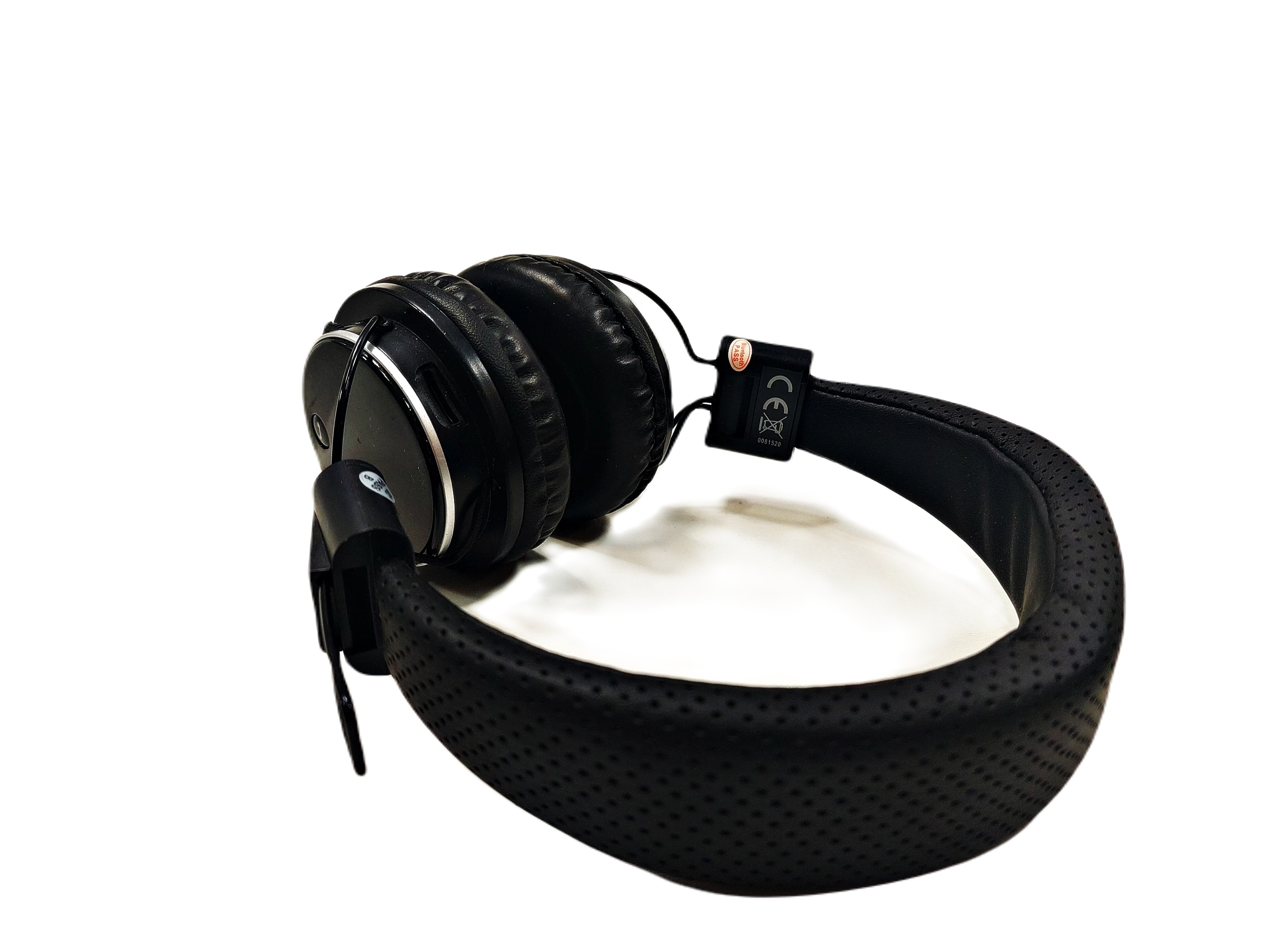 nauszne-sluchawki-bezprzewodowe-noname-czarne-model-250439-1919956