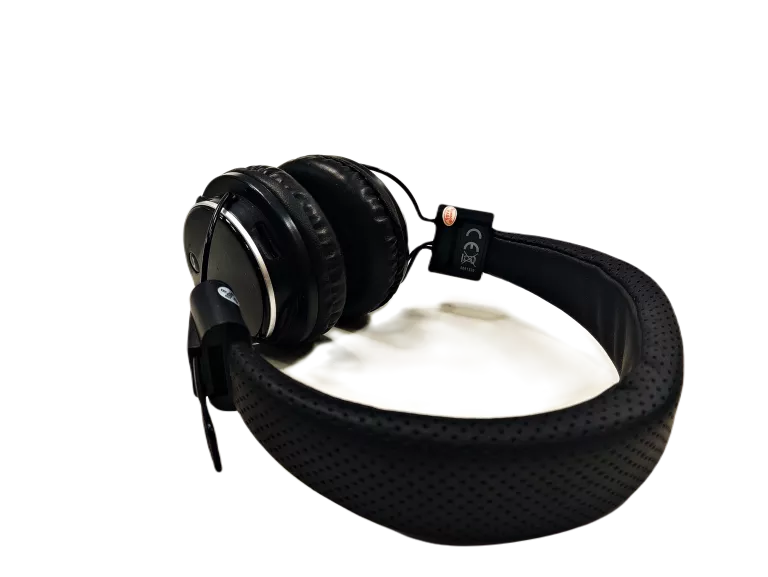 nauszne-sluchawki-bezprzewodowe-noname-czarne-model-250439-1919956