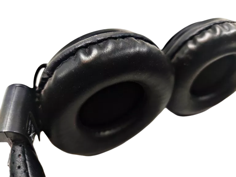 nauszne-sluchawki-bezprzewodowe-noname-czarne-waga-produktu-7700