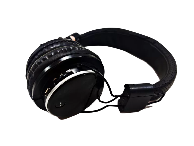 nauszne-sluchawki-bezprzewodowe-noname-czarne-plac-3-maja-6-sj-luban-kamp