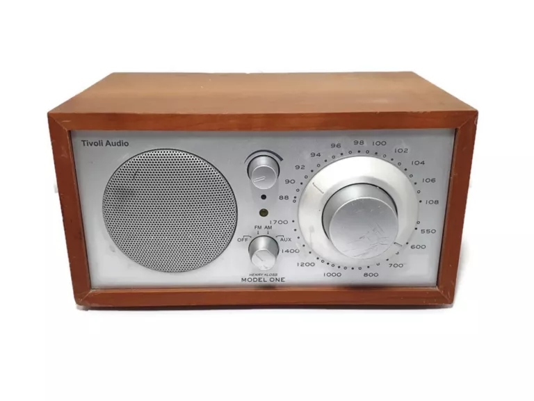 RADIO TIVOLI AUDIO MODEL ONE OKABLOWANIE