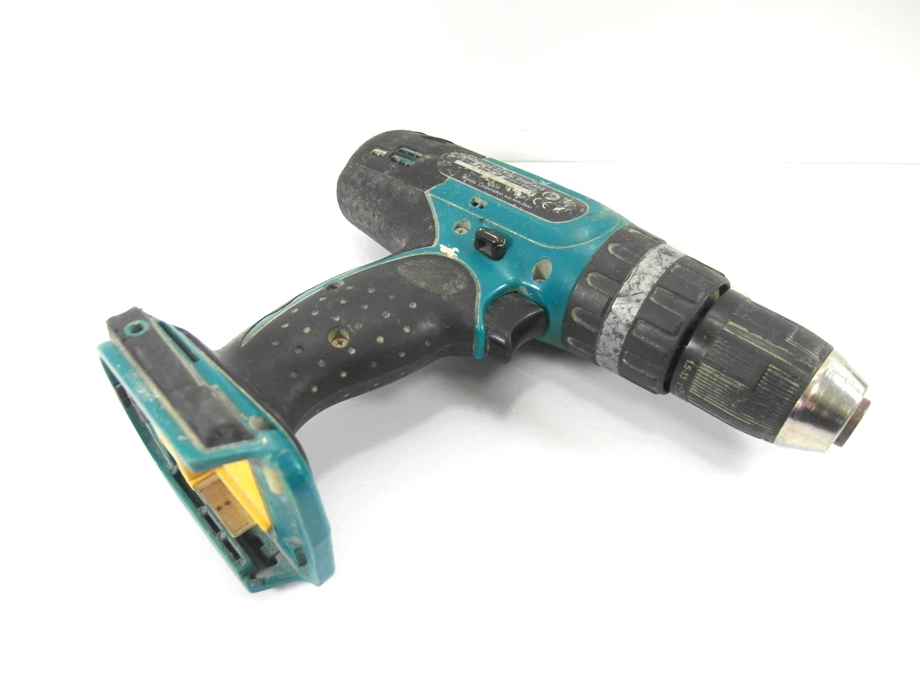 wkretarka-makita-bhp-453-nie-dziala-jeden-bieg-zasilanie-akumulatorowe